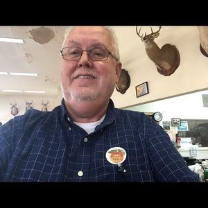 Meet your Posher, Wayne